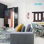 El Charco Hotel 3*