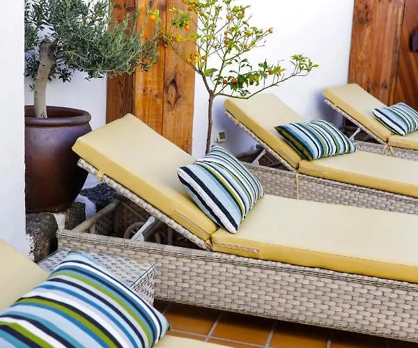 Hotel El Charco 3*