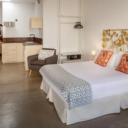 ホテル El Charco アレシフェ