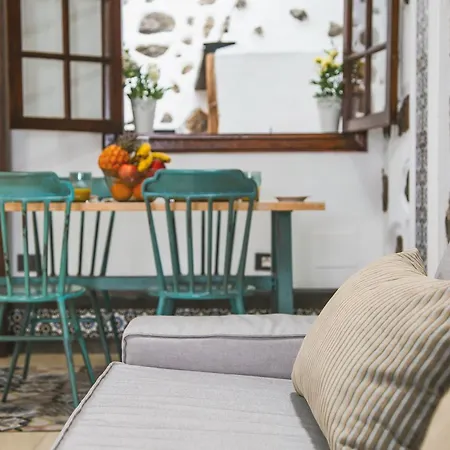 El Charco ホテル 3*